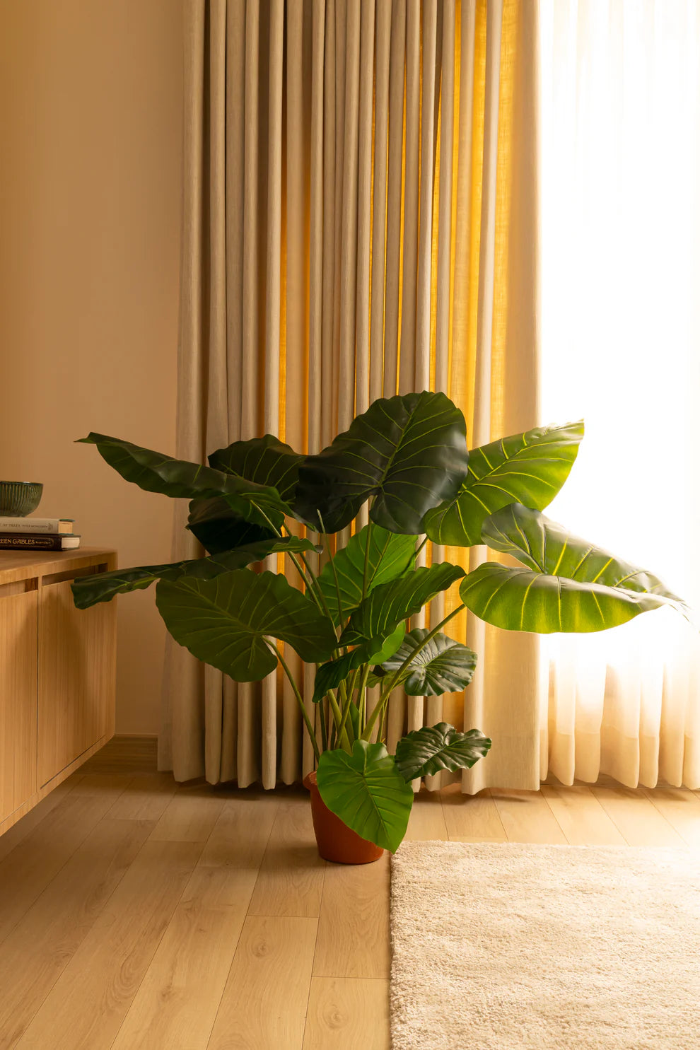 Artificial Faux Elvora