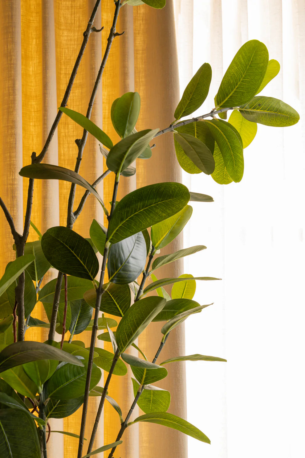 Faux Artificial Sira